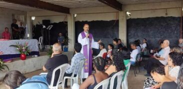 Dom Geovane Luís celebra Santa Missa na Comunidade São João Paulo II – Taquaril