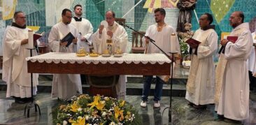 Nesse 13 de junho, Dom Walmor presidiu a Santa Missa na Paróquia Santo Antônio (Savassi)