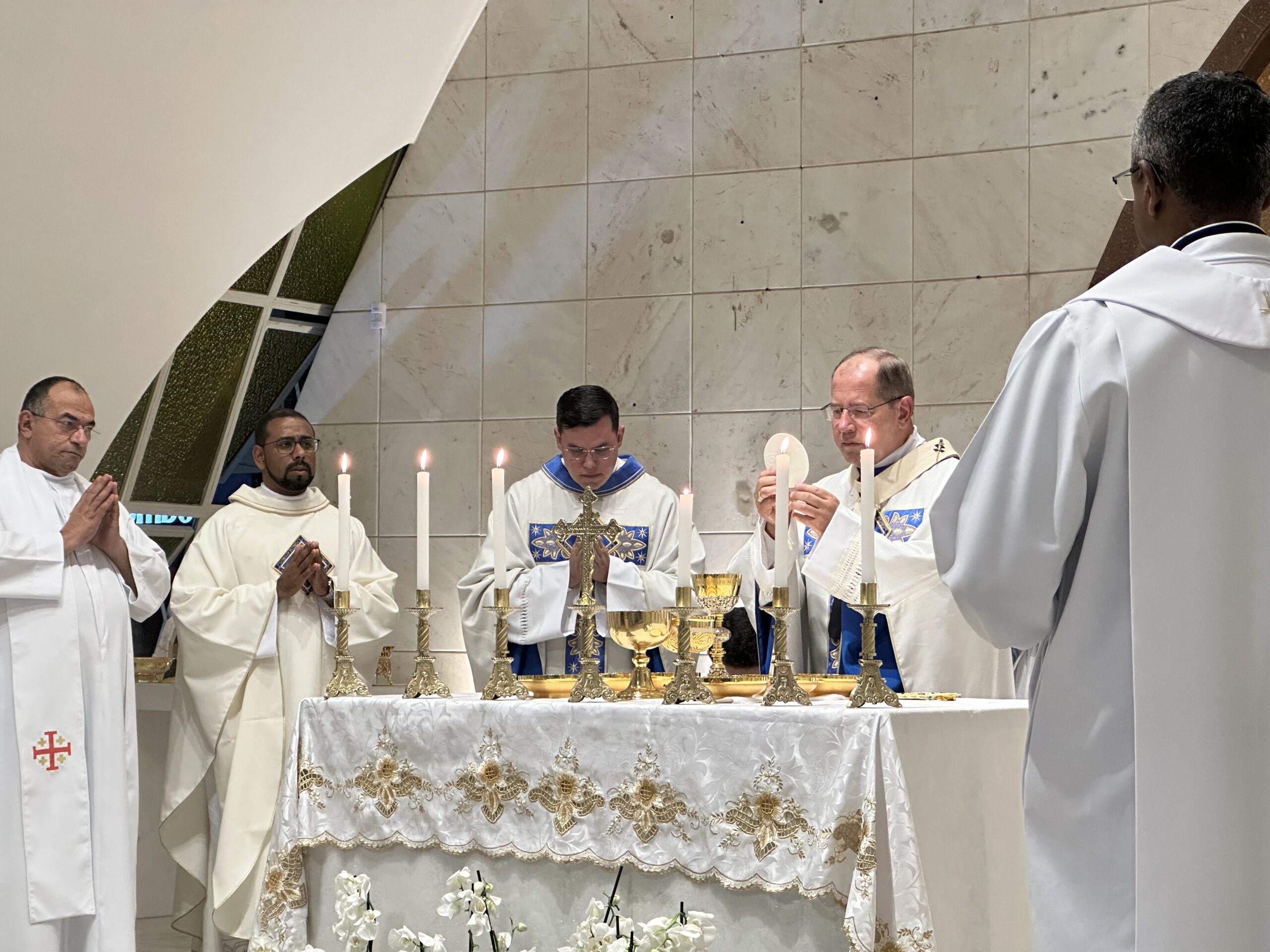 Nossa Senhora da Saúde: Lagoa Santa celebra a criação de seu primeiro Santuário