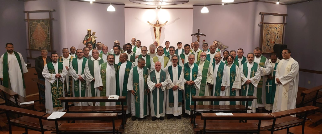 Retiro do Clero da Rensb: Dom Walmor se reúne com padres da Região