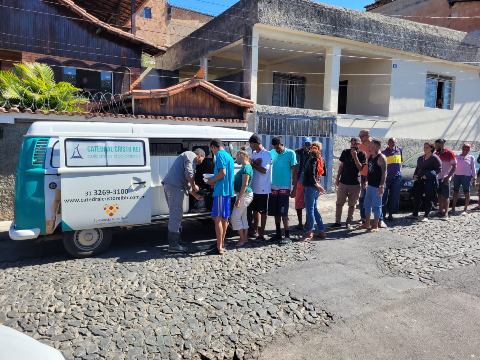 Catedral Cristo Rei: refeições e solidariedade crescem na iniciativa Dai-lhes vós mesmos de comer