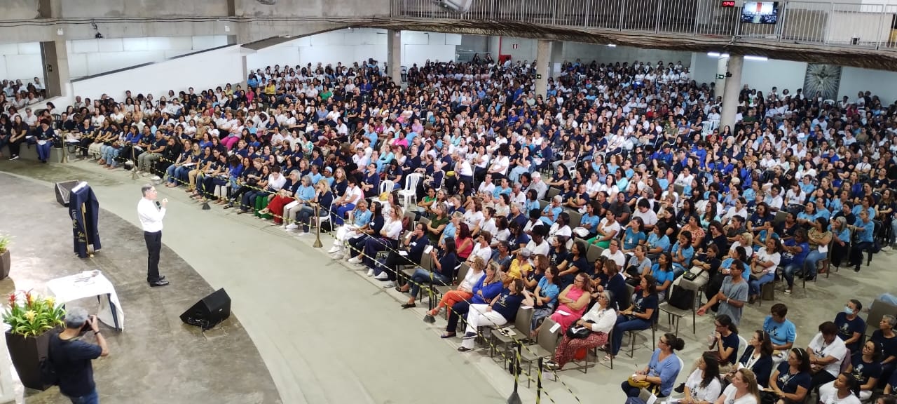 Galeria de fotos] Exposição “Presépios de todo o mundo” na Catedral Cristo  Rei - Arquidiocese de BH