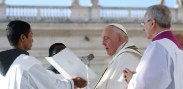Papa Francisco: “Uma Igreja unida e fraterna, que escuta e dialoga”