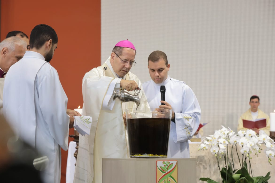 Corações unidos para celebrar a Unidade e os 20 anos de dom Walmor na Arquidiocese de BH