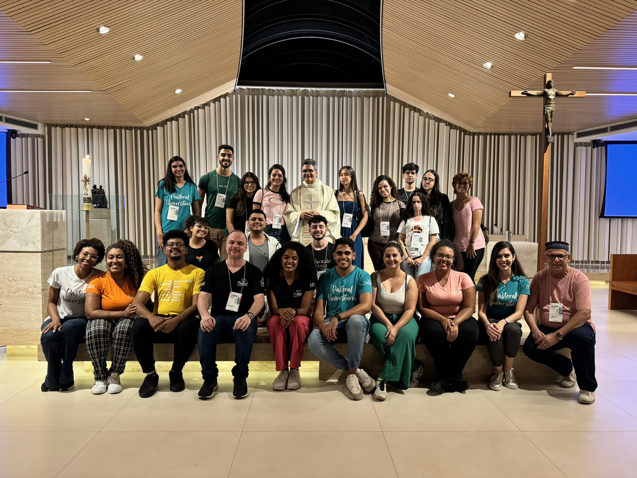 Encontro de Jovens Universitários Cristãos Humanistas na PUC Minas