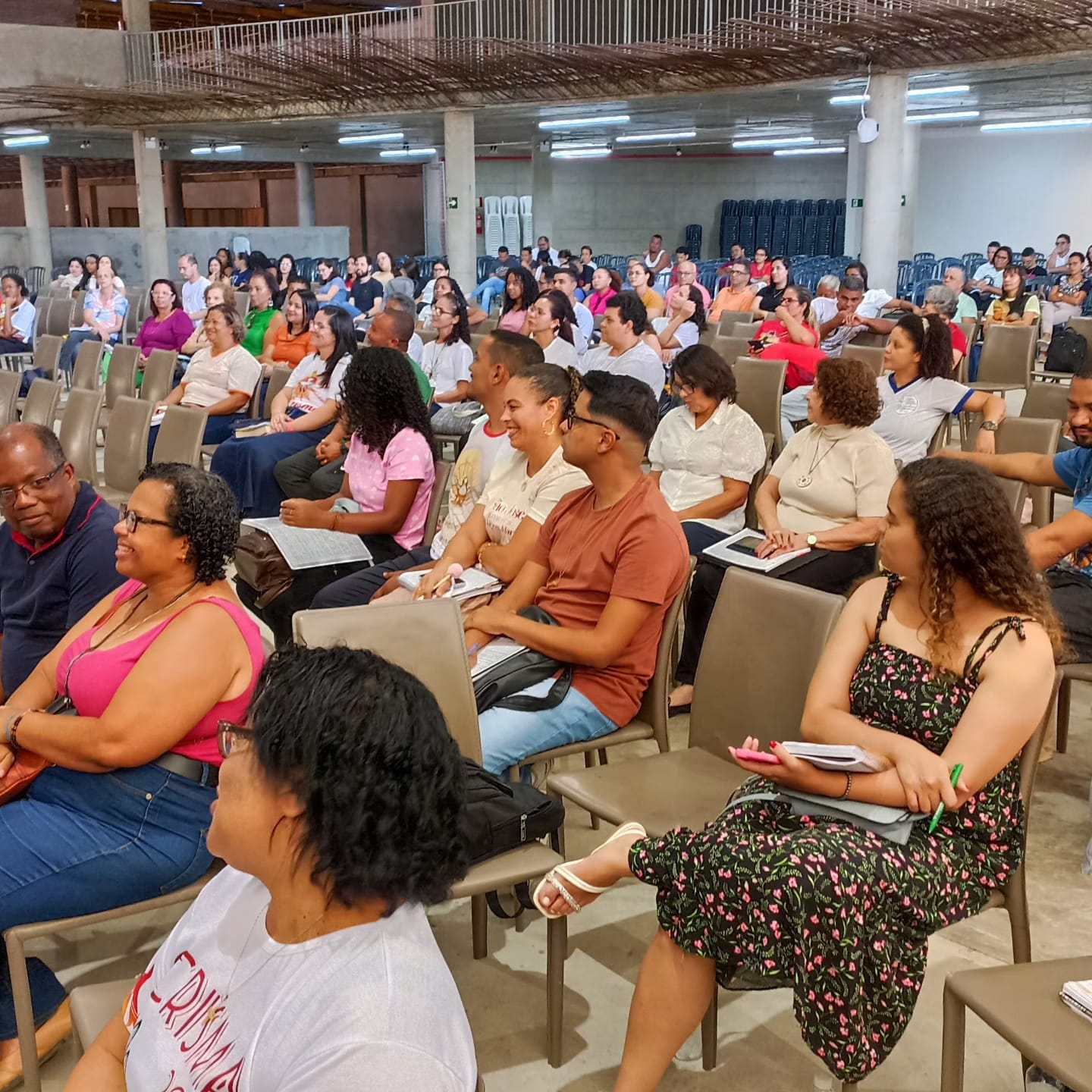 [Galeria de fotos] Dia de formação para catequistas na Catedral Cristo Rei