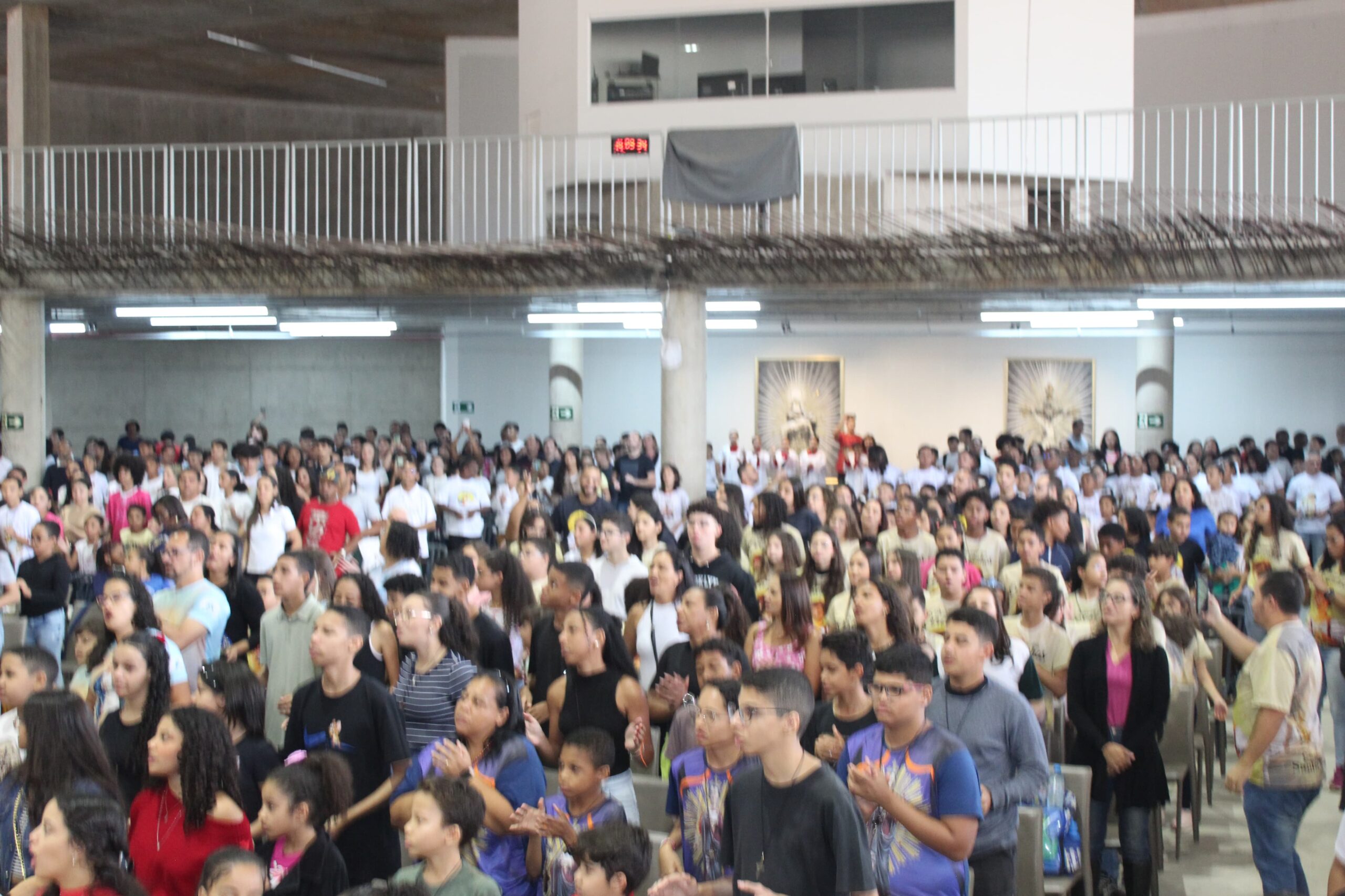 [Galeria de fotos] Rensc: Encontro Regional de Coroinhas e Acólitos na Catedral Cristo Rei – 3 de agosto