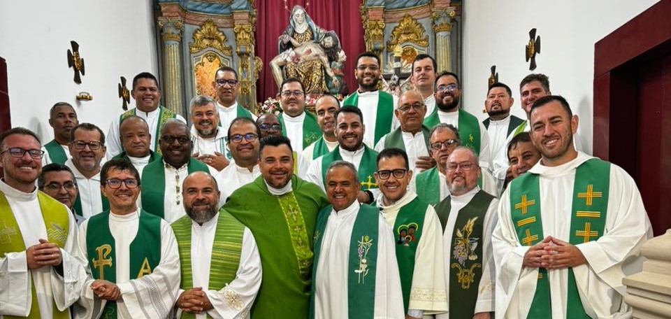 Santuário da Mãe Piedade acolhe peregrinação de diretores espirituais do ECC