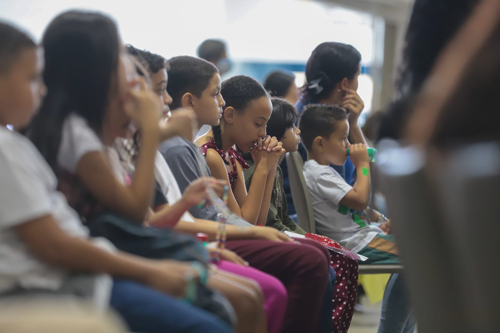 Celebração em homenagem à Nossa Senhora Aparecida na Catedral Cristo Rei