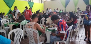 [Galeria de fotos] Pastoral de Rua celebra o Natal com especial partilha