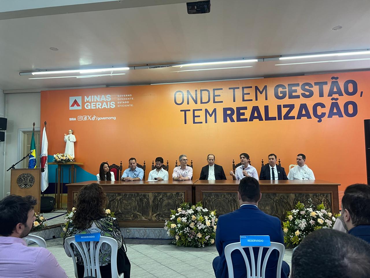 Padre Eustáquio será homenageado em complexo hospitalar