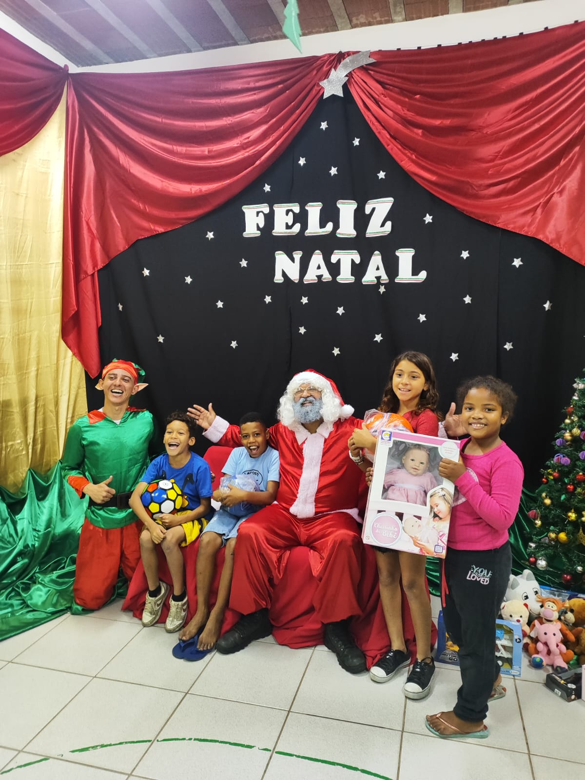 Solidariedade: Natal mais feliz para crianças e adolescentes do Projeto Providência