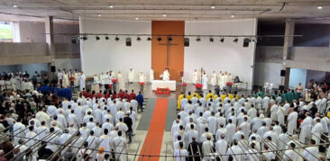 Catedral Cristo Rei, igreja jubilar da Arquidiocese de BH, acolhe peregrinos no Ano Santo