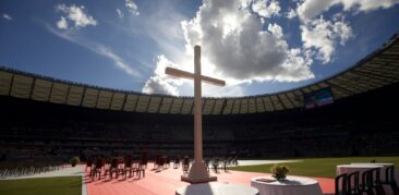 Torcida de Deus emociona fiéis na Festa de Corpus Christi