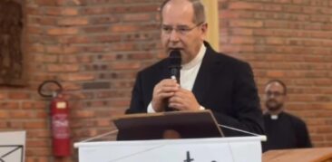 Dom Walmor: “Há muitos que estão com fome e com sede pois não há quem os ofereça o tesouro da fé católica”