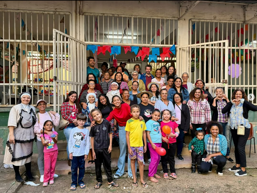 Tarde de alegria e partilha para famílias no Convivium São José