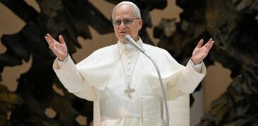 Papa Leão convida fiéis a rezarem pela paz nesta sexta-feira