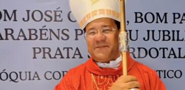 [Galeria de fotos] Missa em Ação de Graças ao jubileu sacerdotal de dom José Otacio