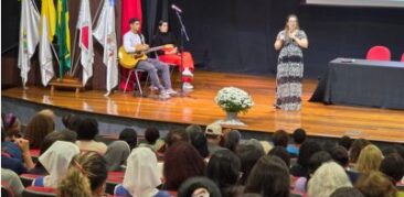 Encontro Arquidiocesano reúne catequistas para refletir sobre Inteligência Artificial