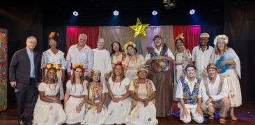 Teatro de Natal da Paróquia Santa Maria, Mãe de Deus encanta fiéis