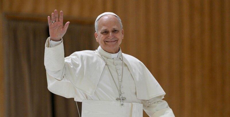 “A Palavra de Deus é realidade viva e orgânica que se desenvolve e cresce na Tradição”