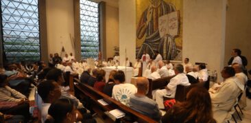 Dom Walmor preside Celebração de acolhida ao novo reitor e à equipe de padres formadores do Sacej