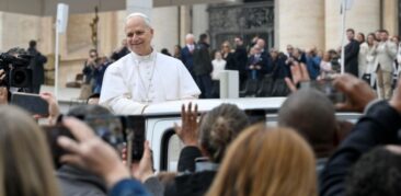 “A Igreja não é fruto de uma perfeição ideal, mas nasce do plano de amor de Deus pela humanidade”